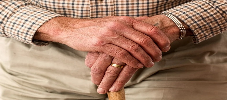 elderly-981400_960_720 elderly-981400_960_720